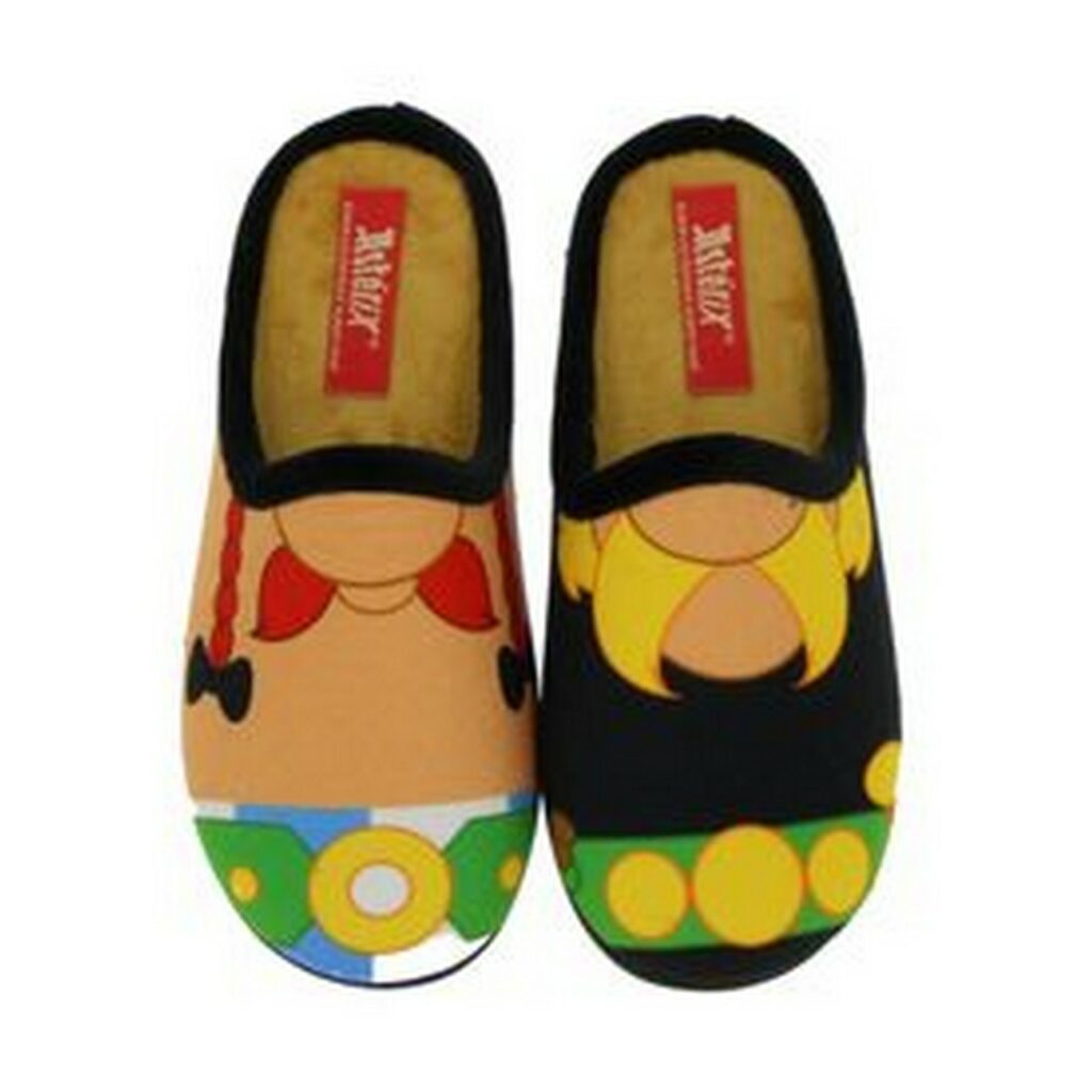 Mules motif Astérix pour homme marque La maison de l'espadrille référence A16H A16F noir. Disponible chez Chauss'Family magasin chaussures Issoire