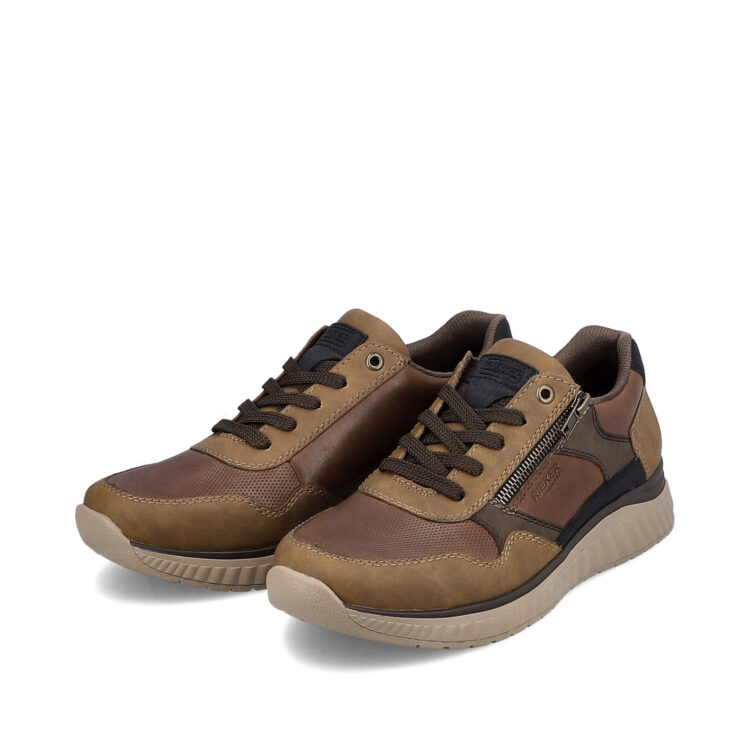 Baskets marron pour homme marque Rieker. Référence B0601-24 Mandel. Disponible chez Chauss'Family magasin de chaussures Issoire.