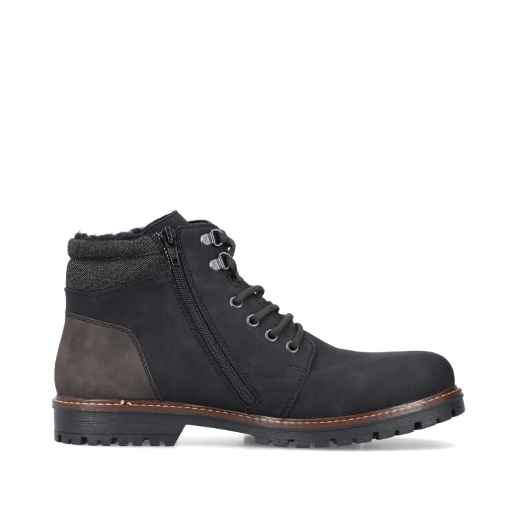 Bottines chaudes pour homme marque Rieker. Référence F3611-00 Black. Disponible chez Chauss'Family magasin de chaussures Issoire.