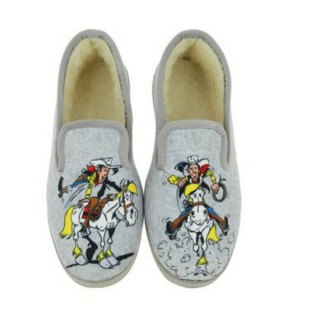 Charentaises motif Lucky Luke pour homme marque La maison de l'espadrille référence L63. Disponible chez Chauss'Family magasin chaussures Issoire