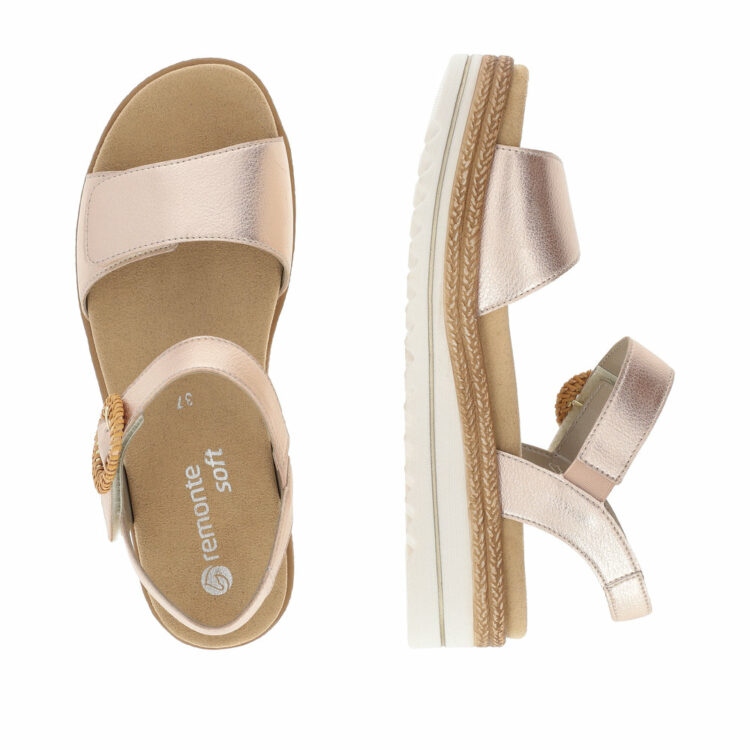 Sandales métallisées avec semelles amovibles pour femme de la marque Remonte. Référence : D0Q52-31 Trento. Disponible chez Chauss'Family à Issoire.