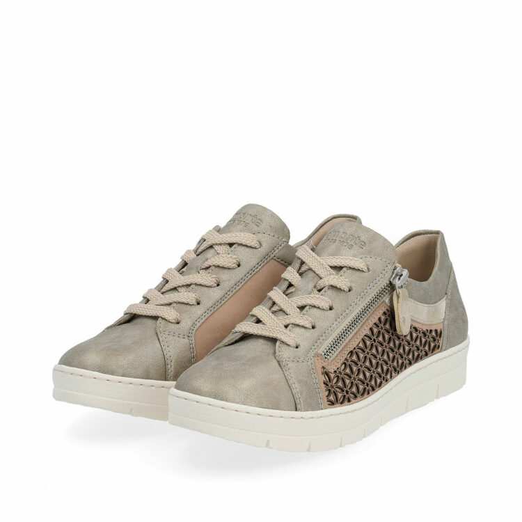 Baskets beige métallisées pour femme marque Remonte. Référence D5830-90 Perle. Disponible chez Chauss'Family magasin de chaussures à Issoire.