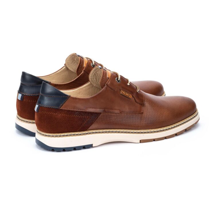 Chaussures à lacets pour homme de la marque Pikolinos. Référence : Olvera M8A-4222C1 Cuero. Disponible chez Chauss'Family magasin chaussures Issoire