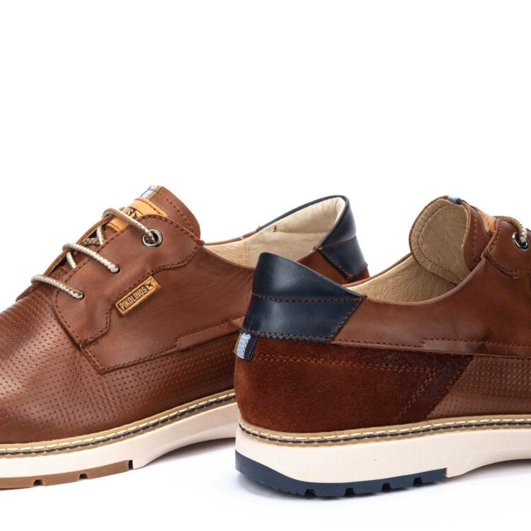 Chaussures à lacets pour homme de la marque Pikolinos. Référence : Olvera M8A-4222C1 Cuero. Disponible chez Chauss'Family magasin chaussures Issoire