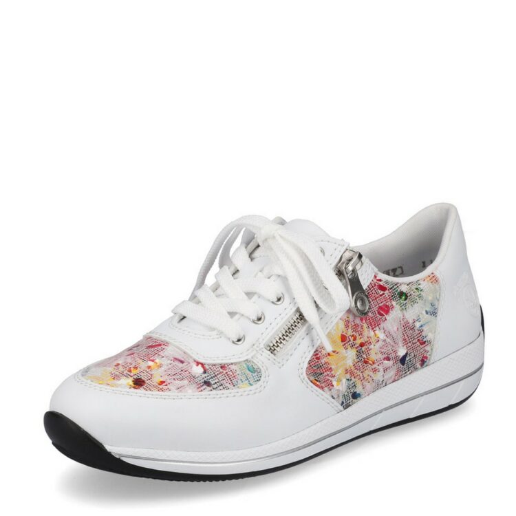 Baskets blanches à fleurs pour femme marque Rieker. Référence N1112-90 Weiss. Disponible chez Chauss'Family magasin de chaussures à Issoire.