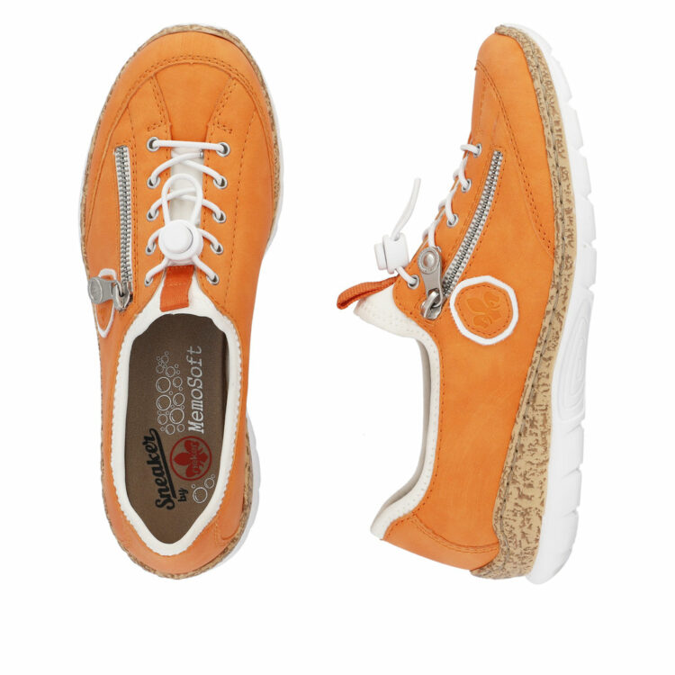 Baskets orange pour femme de la marque Rieker. Référence N4263-38 Carrot . Disponible chez Chauss'Family magasin de chaussures à Issoire.