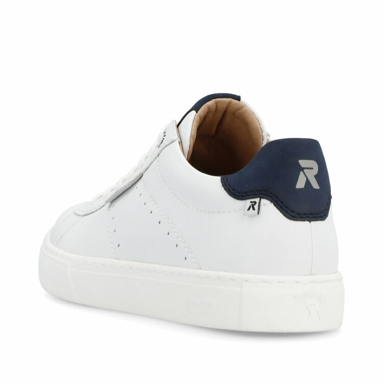 Baskets blanches pour homme marque Rieker. Référence U0704-80 Weiss. Disponible chez Chauss'Family magasin de chaussures à Issoire.