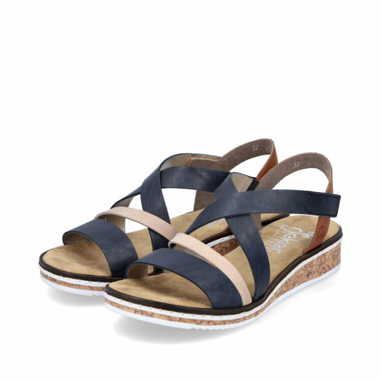 Sandales bleu marine pour femme de la marque Rieker. Référence : V3663-91 Pazifik. Disponible chez Chauss'Family magasin de chaussures à Issoire.
