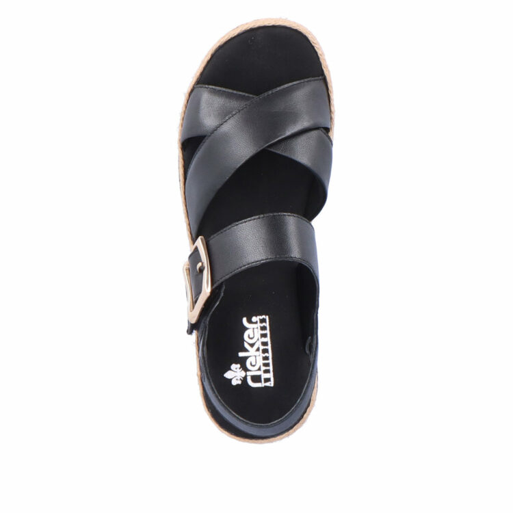 Sandales noires pour femme de la marque Rieker. Référence : V7951-00 Schwarz. Disponible chez Chauss'Family magasin de chaussures à Issoire.