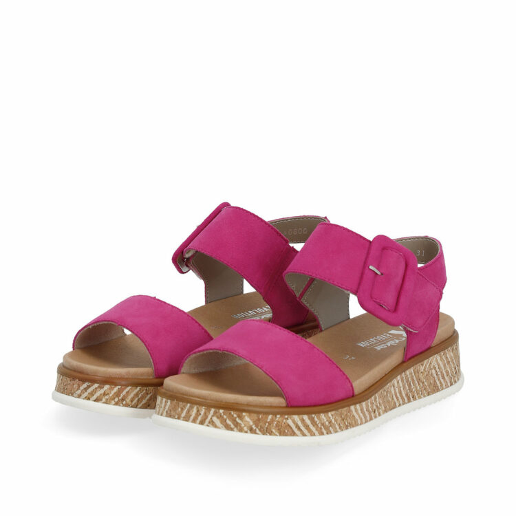 Sandales roses pour femme de la marque Rieker. Référence : W0800-31 fuchsia. Disponible chez Chauss'Family magasin de chaussures à Issoire.