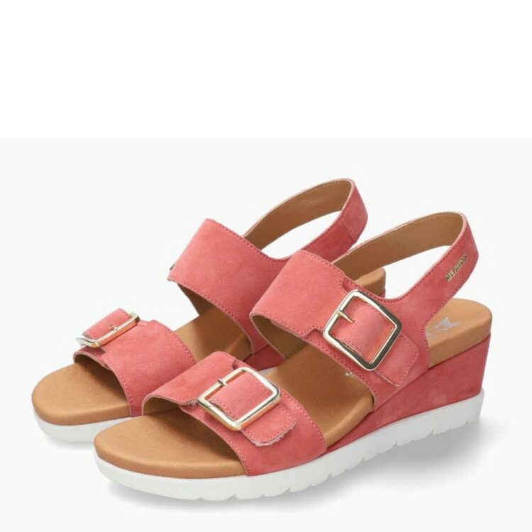 Sandales compensées pour femme marque Mephisto. Référence Ysabel Old Pink. Disponible chez Chauss'Family magasin de chaussures à Issoire.