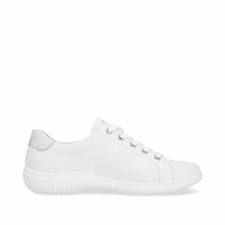 Baskets blanches pour femme de la marque Remonte. Référence D1E00-81 Weiss. Disponible chez Chauss'Family magasin de chaussures à Issoire.
