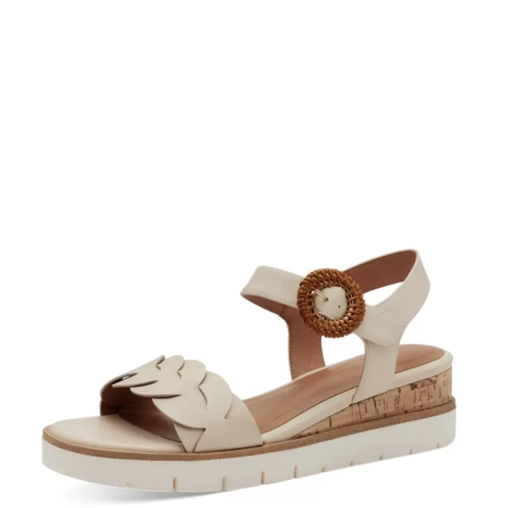 Sandales beiges compensées Tamaris pour femme. Référence : 28258-44 418 Ivory. Disponible chez Chauss'Family magasin de chaussures à Issoire.