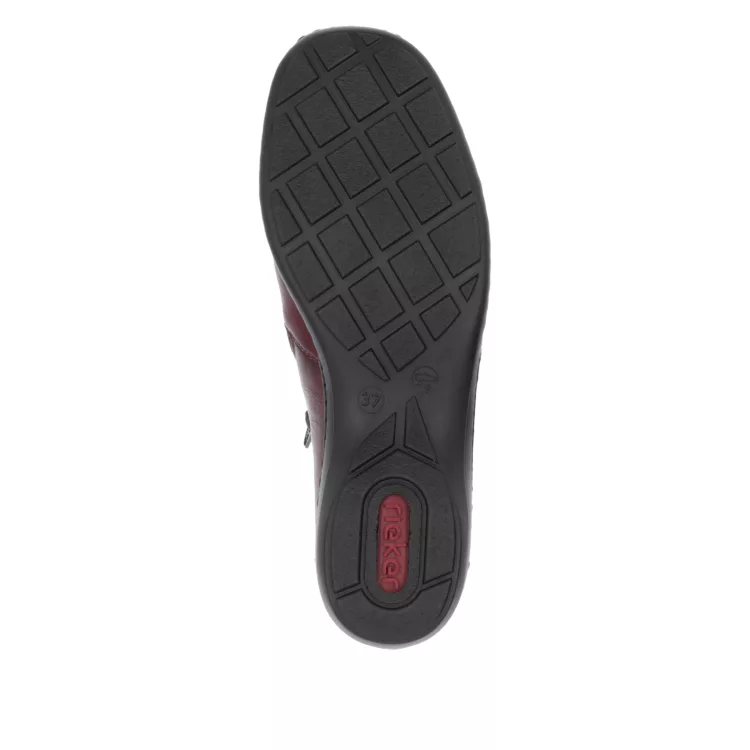 Bottillons bordeaux pour femme de la marque Rieker. Référence 58388-36 Bordeaux. Disponible chez Chauss'Family magasin de chaussures à Issoire.
