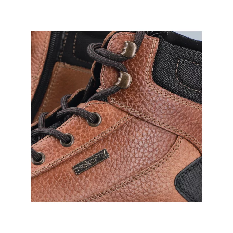 Baskets montantes chaudes de la marque Rieker. Référence : B9310-22 marron. Disponible chez Chauss'Family magasin de chaussures à Issoire.
