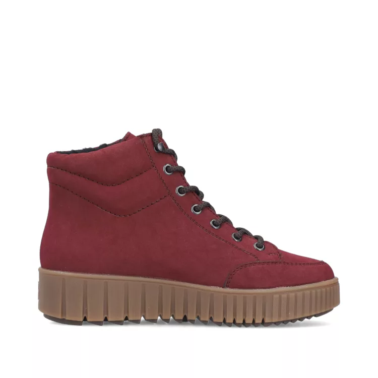 Baskets montantes chaudes pour femme marque Rieker. Référence Y6104-35 Bordeaux. Disponible chez Chauss'Family magasin de chaussures Issoire.