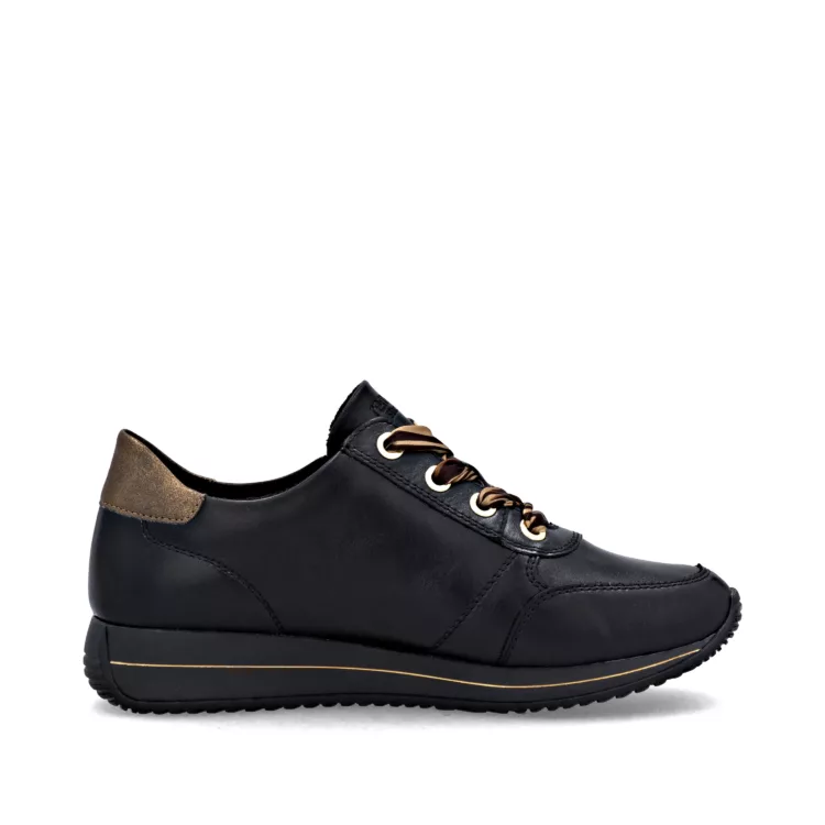 Baskets noires pour femme de la marque Remonte. Référence D0H11-03 Black. Disponible chez Chauss'Family magasin de chaussures à Issoire.