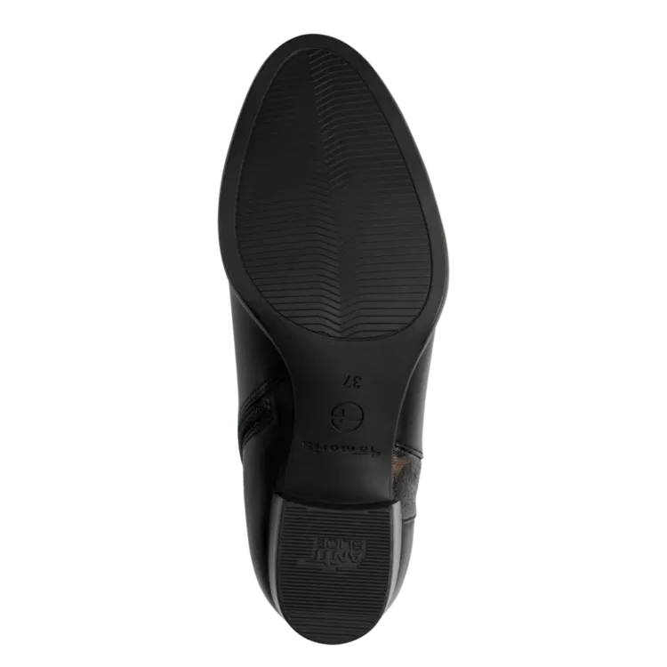Bottines noires à talons de la marque Tamaris pour femme. Référence : 25366-45 001 Black. Disponible chez Chauss'Family magasin de chaussures à Issoire.
