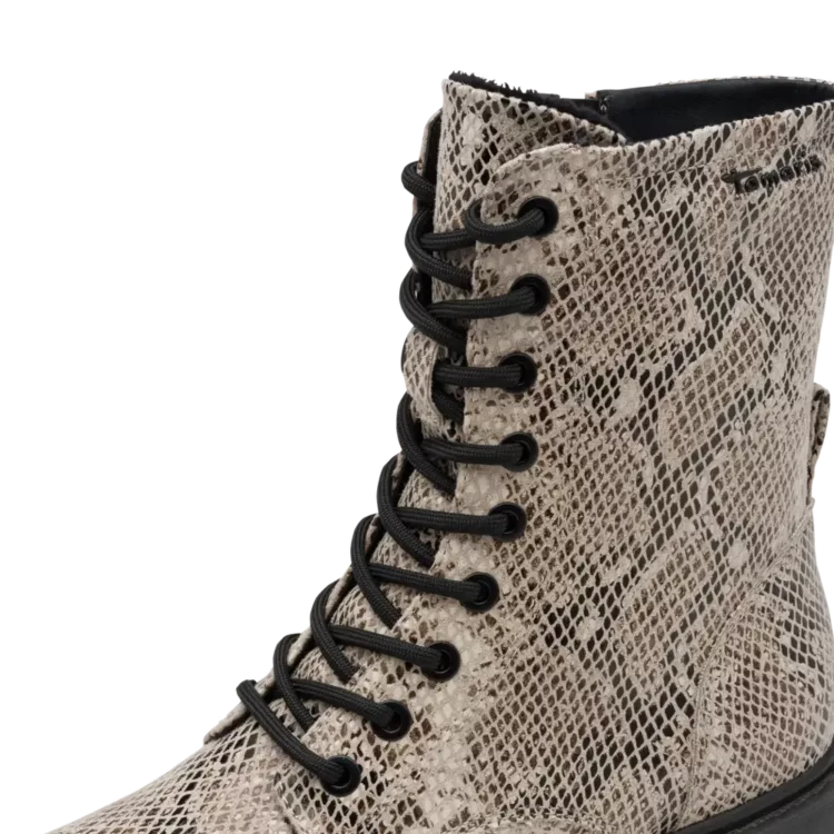 Bottines python à lacets de la marque Tamaris. Référence : 25918-43 483  Beige . Disponible chez Chauss'Family magasin de chaussures à Issoire.