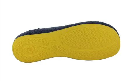 Pantoufles en laine bouillie pour homme marque La maison de l'espadrille référence 6717 Marine. Disponible chez Chauss'Family magasin chaussures Issoire