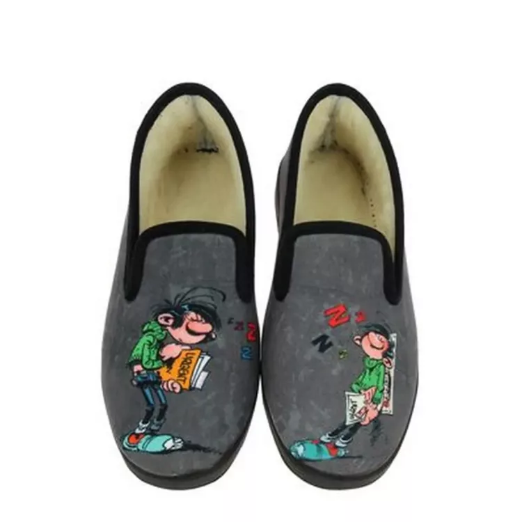 Charentaises Gaston Lagaffe La maison de l'espadrille pour homme. Référence G158 Noir. Disponible chez Chauss'Family magasin de chaussures à Issoire.
