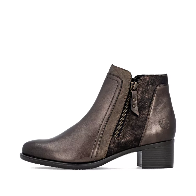 Bottines bronze à talons de la marque Remonte pour femme. Référence : R5172-90 Lightantik. Disponible chez Chauss'Family magasin de chaussures à Issoire.