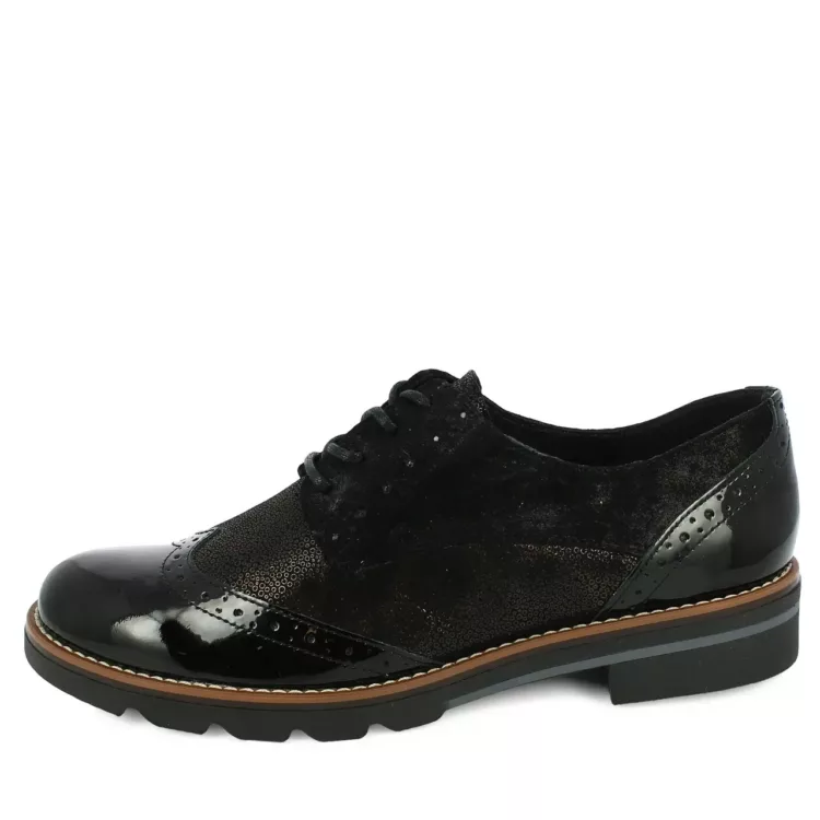 Derbies noires vernies pour femme marque GR Geo Reino. Référence Tiaca Noir. Disponible chez Chauss'Family magasin de chaussures à Issoire.