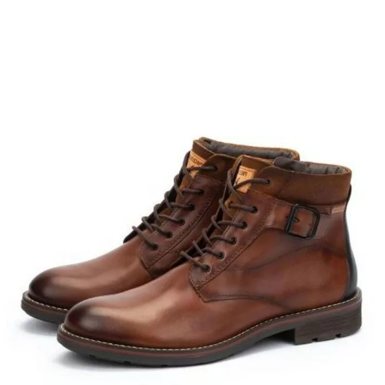 Bottines marron à lacets pour homme marque Pikolinos. Référence York M2M-8045C1 Cuero. Disponible chez Chauss'Family magasin chaussures Issoire