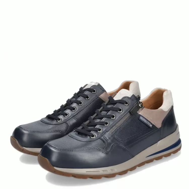 Baskets Bradley bleues de la marque Mephisto. Référence Bradley Navy 1518 3661. Disponible chez Chauss'Family magasin de chaussures à Issoire.