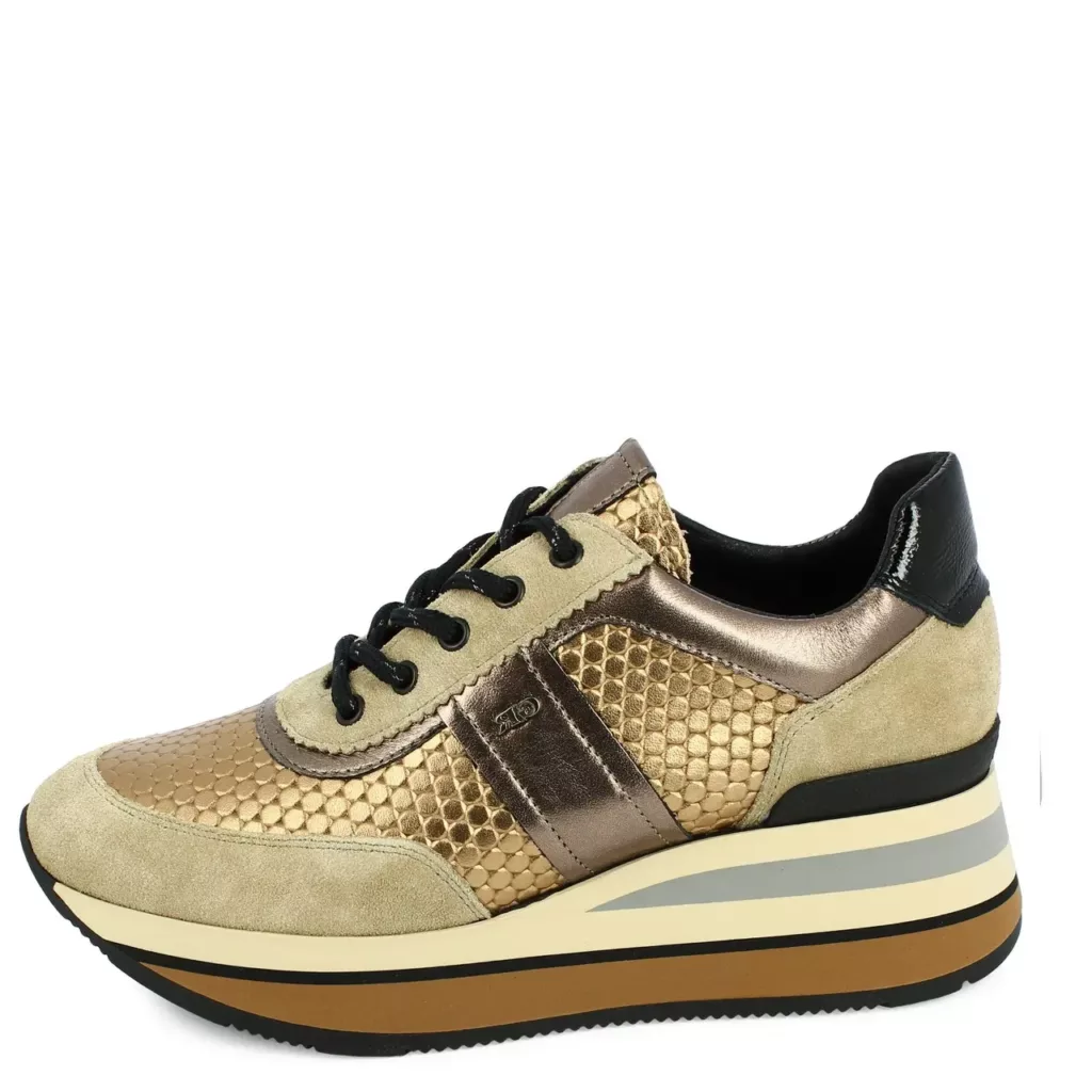Baskets compensées métallisées pour femme marque GR Geo Reino. Référence Clevin Laiton. Disponible chez Chauss'Family magasin de chaussures à Issoire.