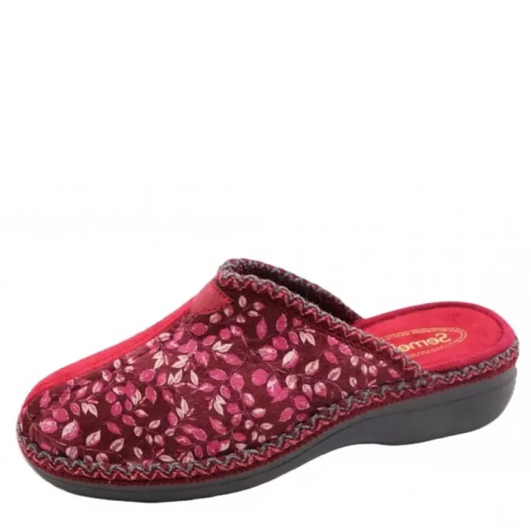 Mules bordeaux à talons de la marque Semelflex pour femme. Référence Augustine Bordeaux. Disponible chez Chauss'Family magasin de chaussures à Issoire.