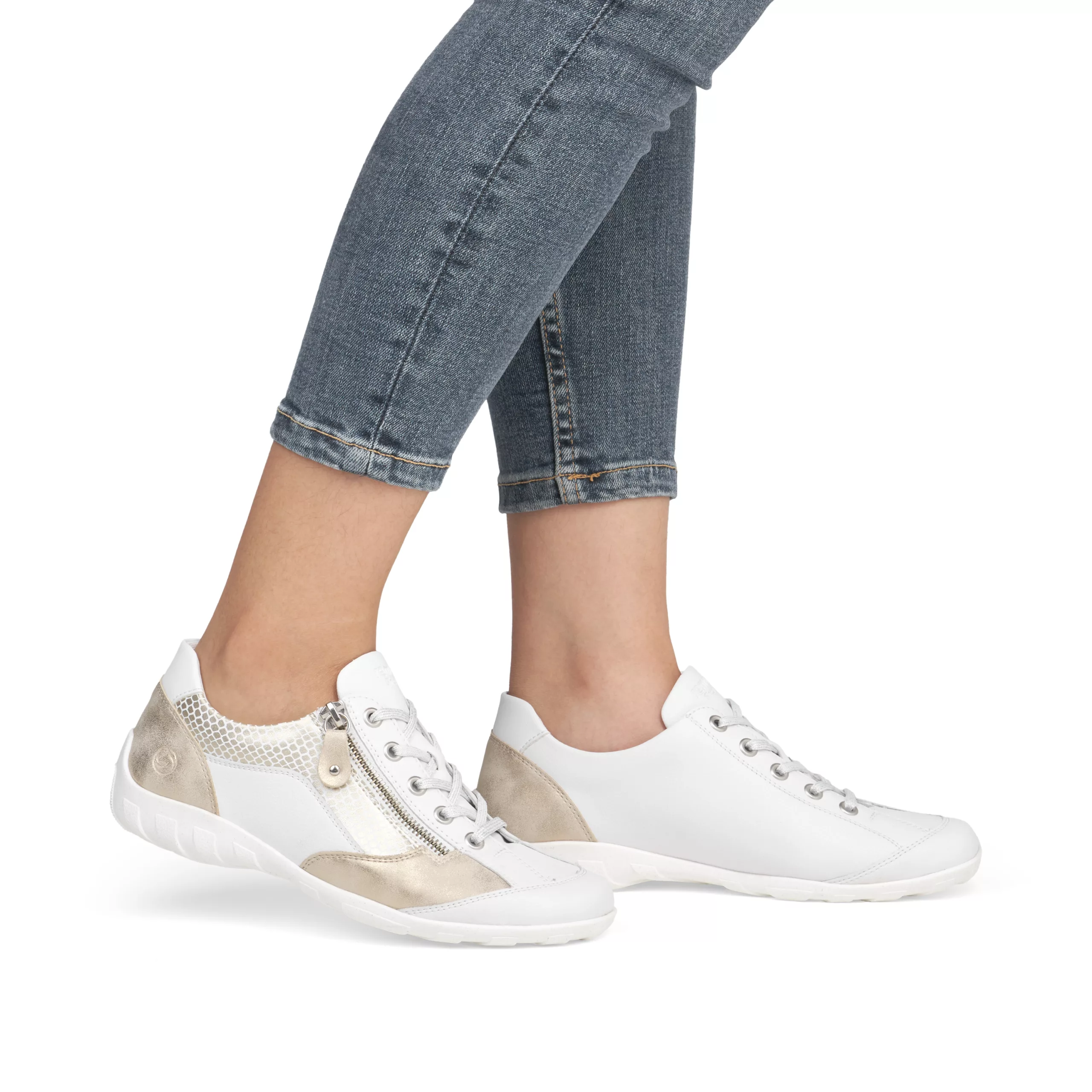 Baskets fines blanches et dorées R3410-81 Blanc Remonte pour femme. Référence D1E00-81 Blanc. Disponible chez Chauss'Family magasin de chaussures Issoire.