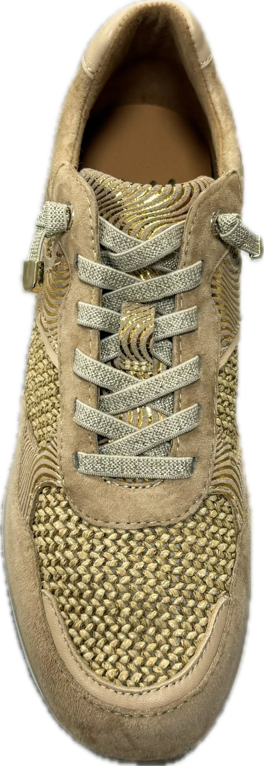 Baskets beiges compensées de la marque Mam'Zelle. Référence : CSIJK86 Visio. Disponible chez Chauss'Family magasin de chaussures à Issoire.