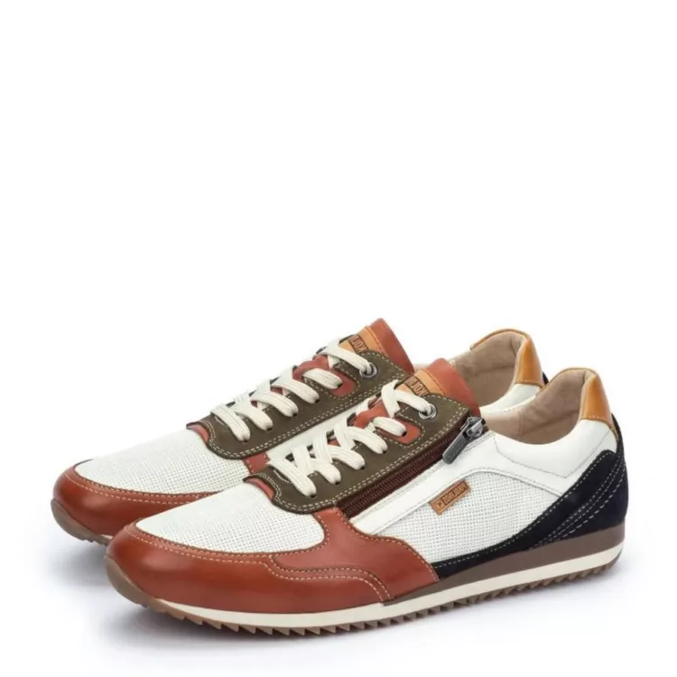 Baskets multicolores pour homme de la marque Pikolinos. Référence : Liverpool M2A-6292C2 Brick. Disponible chez Chauss'Family magasin chaussures Issoire.