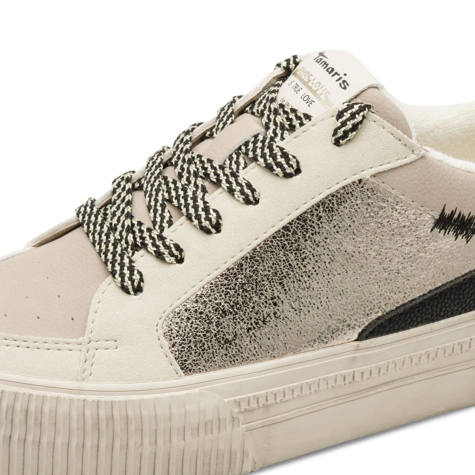 Baskets claires Tamaris pour femme. Référence : 23789-46 341 Taupe. Disponible chez Chauss'Family magasin de chaussures à Issoire.
