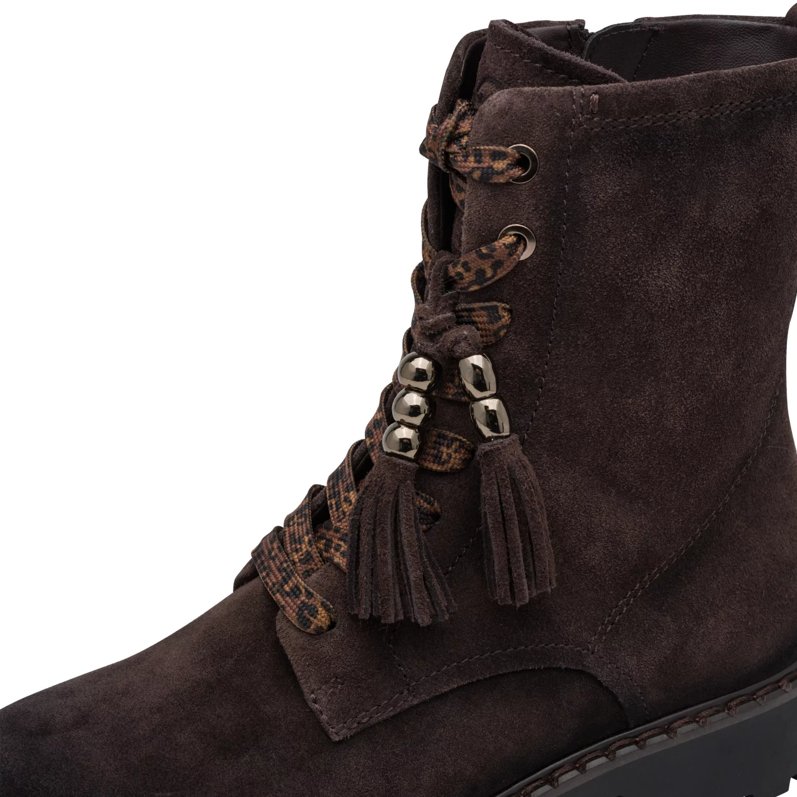 Bottines marron à lacets de la marque Tamaris pour femme. Référence : 25284-47 304 Mocca. Disponible chez Chauss'Family magasin de chaussures à Issoire.