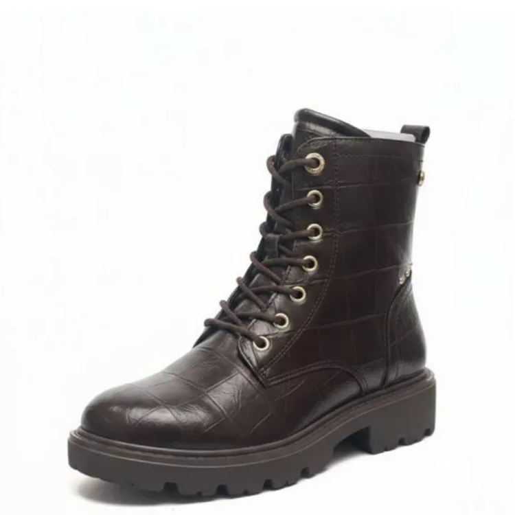 Bottines à lacets pour femme Carmela . Référence 164269 Marron. Disponible chez Chauss'Family magasin de chaussures à Issoire.