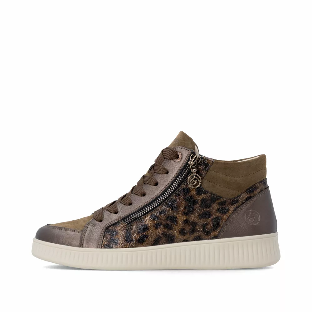 Baskets montantes léopard pour femme marque Remonte. Référence D2E70-90 Bronze . Disponible chez Chauss'Family magasin de chaussures à Issoire.