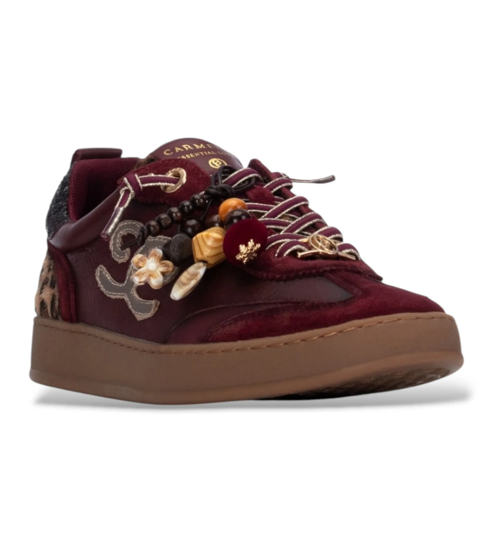 Baskets Bordeaux pour femme Carmela . Référence Zapato 164152 Bordeaux. Disponible chez Chauss'Family magasin de chaussures à Issoire.