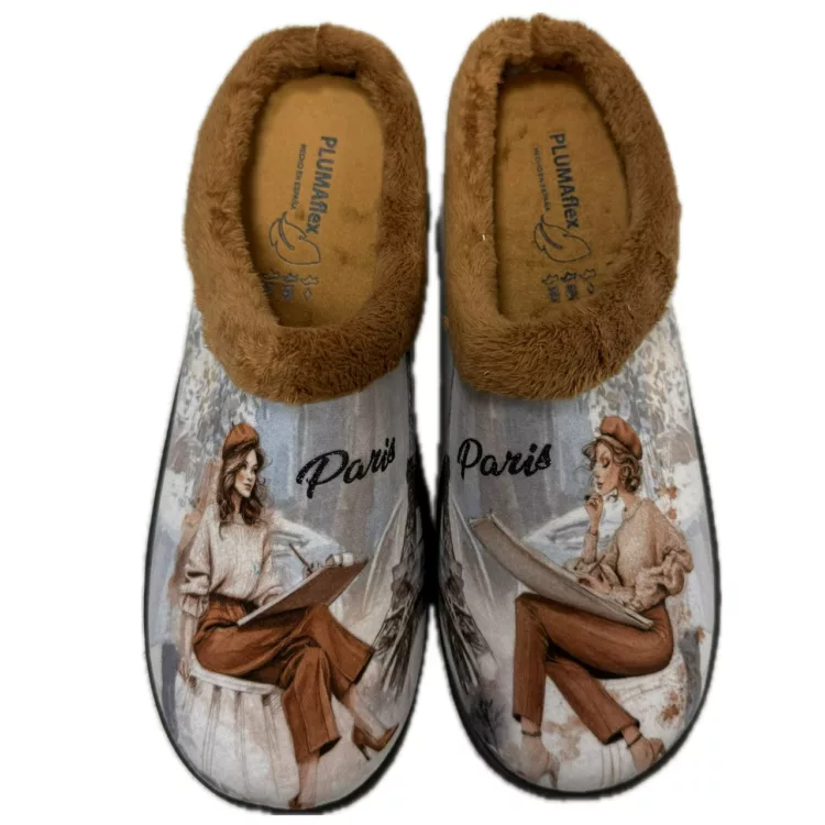 Mules motif Paris pour femme de la marque Plumaflex. Référence : Art Paris 12213. Chauss'Family Issoire magasin de chaussures à Issoire.