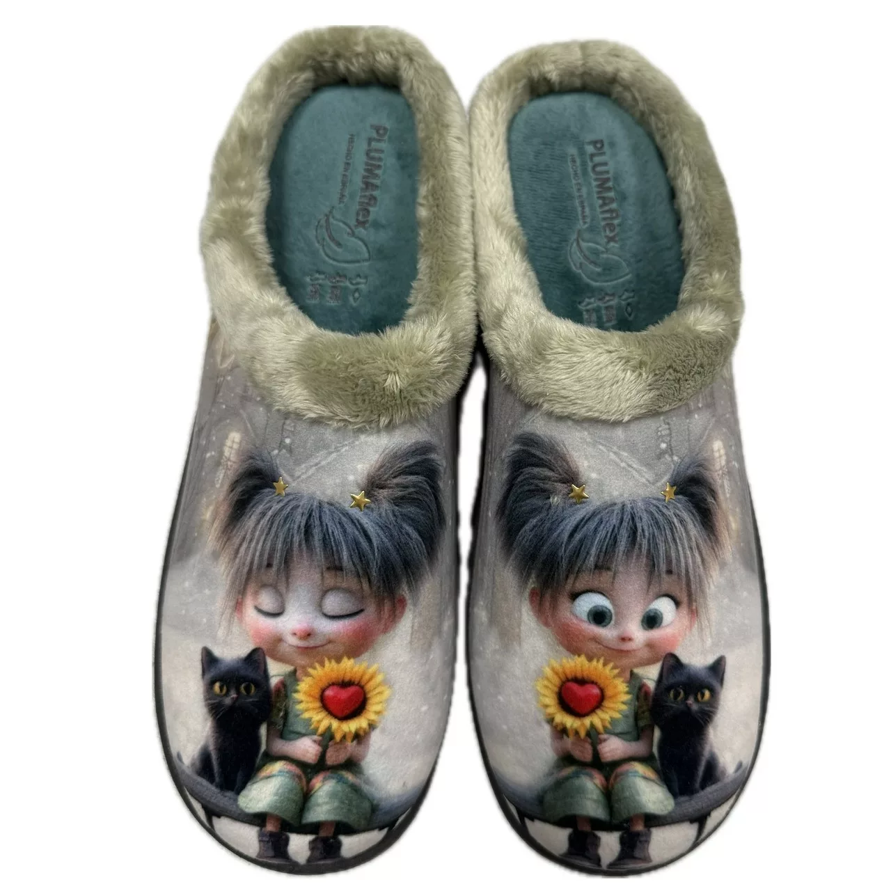 Mules motif Paris pour femme de la marque Plumaflex. Référence : Lucky Cat 12213. Chauss'Family Issoire magasin de chaussures à Issoire.