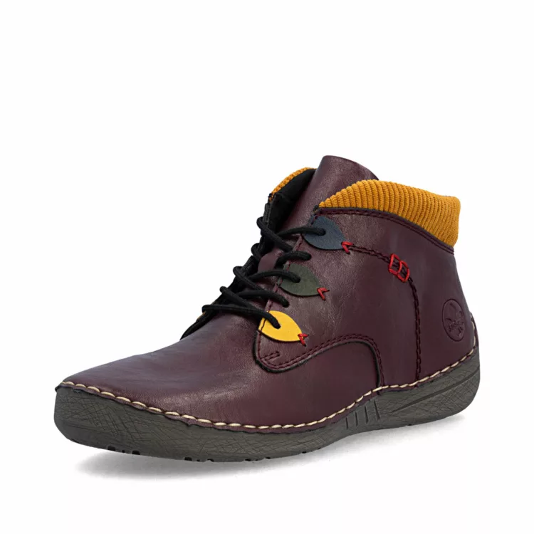 Bottines bordeaux à lacets de la marque Rieker pour femme. Référence : 52544-30 Bordeaux. Disponible chez Chauss'Family magasin de chaussures à Issoire.