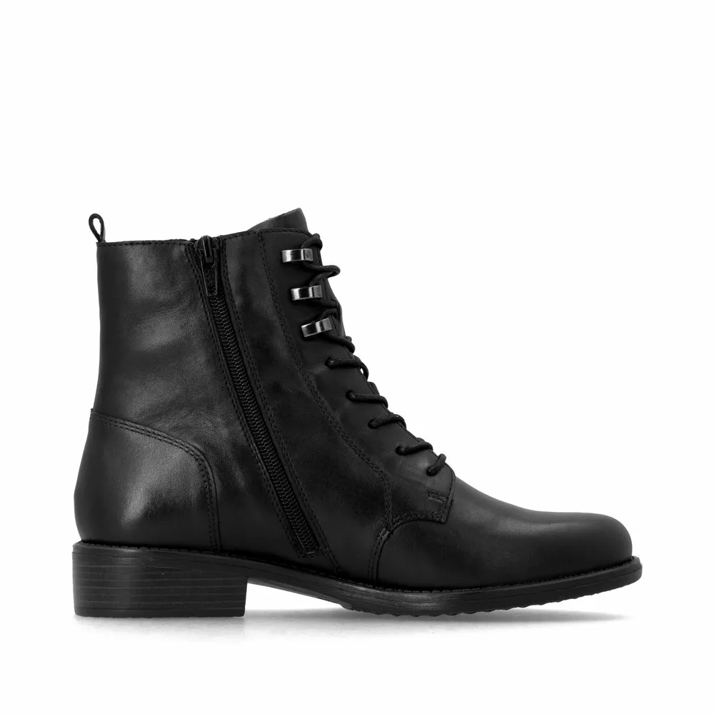 Bottines noires femme marque Remonte. Référence D0F82-00 Noir . Disponible chez Chauss'Family magasin de chaussures à Issoire.
