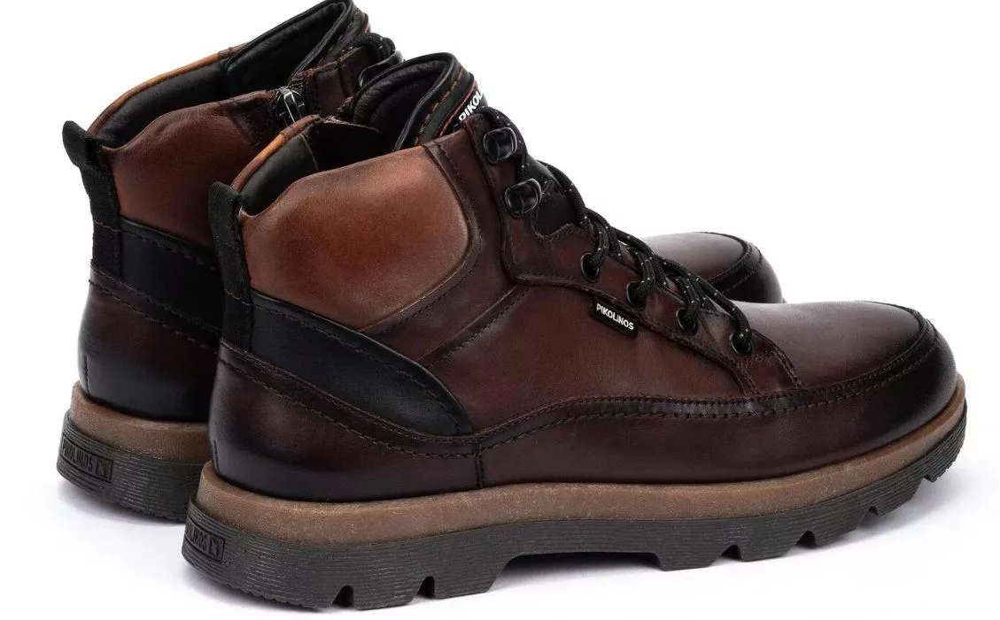 Bottines à lacets de la marque Pikolinos. Référence Vigo M3M-8107C1 Cuero. Disponible chez Chauss'Family magasin de chaussures à Issoire.