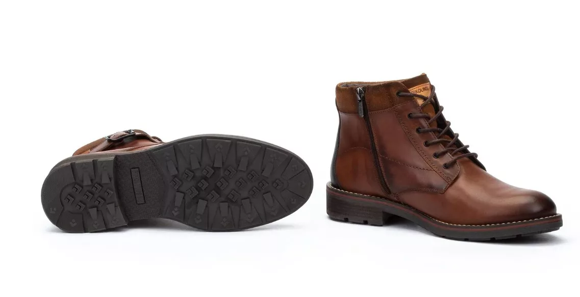 Bottines marron à lacets pour homme marque Pikolinos. Référence York M2M-8045C1 Cuero . Disponible chez Chauss'Family magasin chaussures Issoire