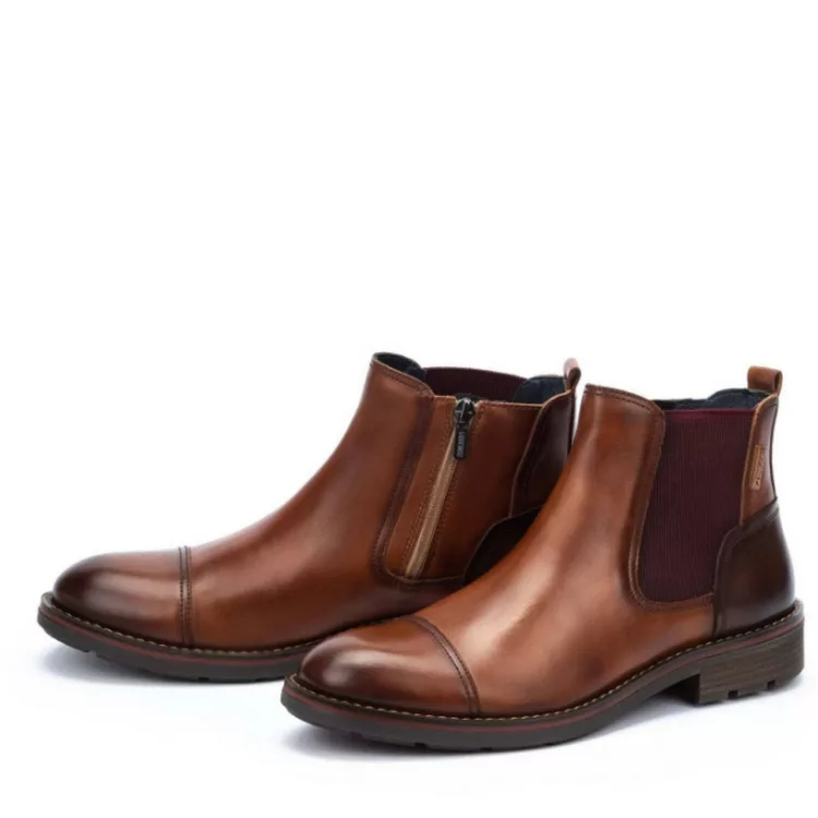 Bottines marron pour homme marque Pikolinos. Référence York M2M-8022C1 Cuero. Disponible chez Chauss'Family magasin chaussures Issoire